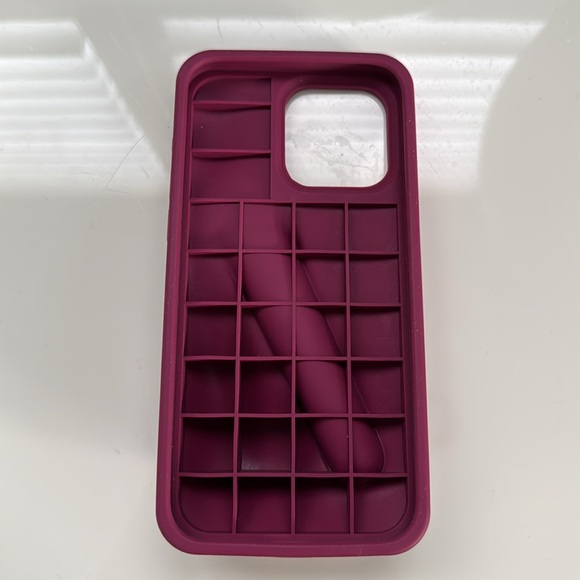 RHODE phone case - Vibrant Pink - Picture 10 of 12